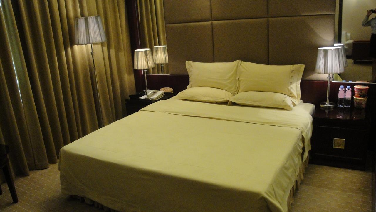 Harbour Metropolis Hotel Foshan Eksteriør billede