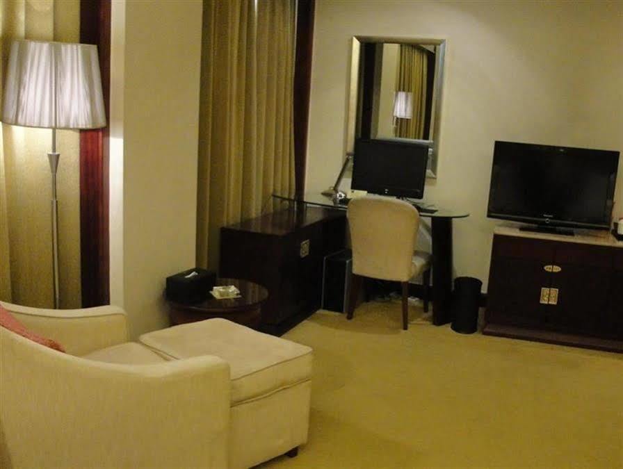 Harbour Metropolis Hotel Foshan Eksteriør billede