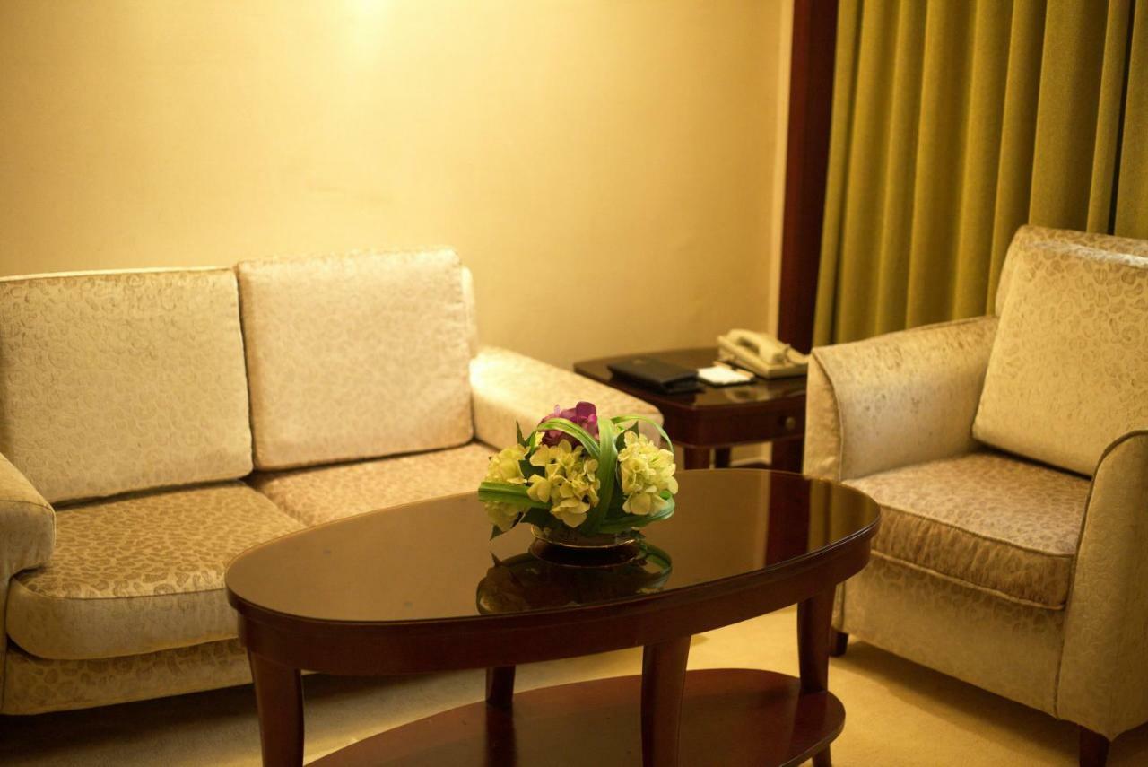 Harbour Metropolis Hotel Foshan Eksteriør billede